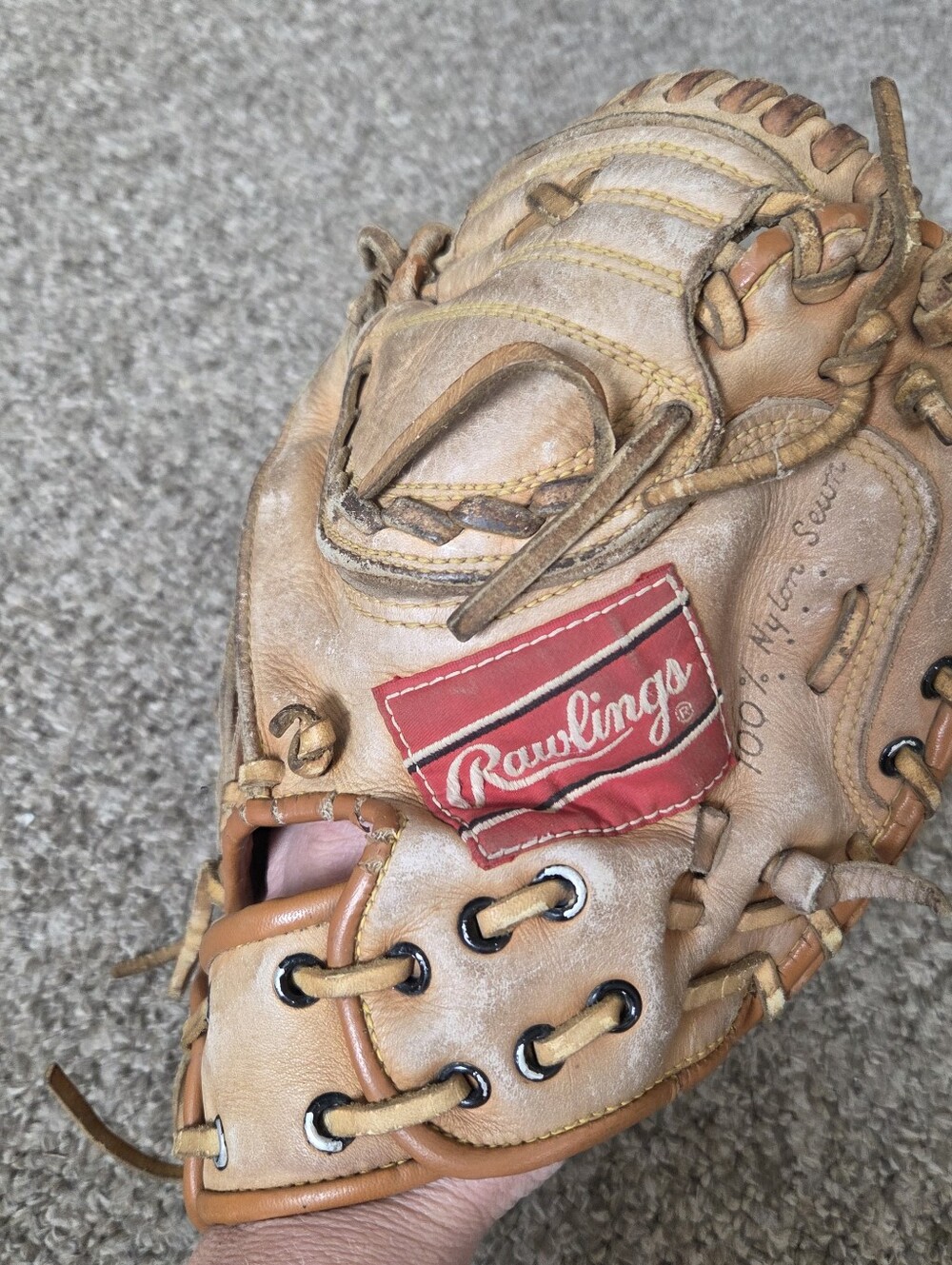 Vtg Rawlings Catchers Mitt Adult RHT Tan Leather